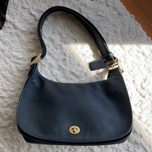 Coach vintage legacy shoulder bag